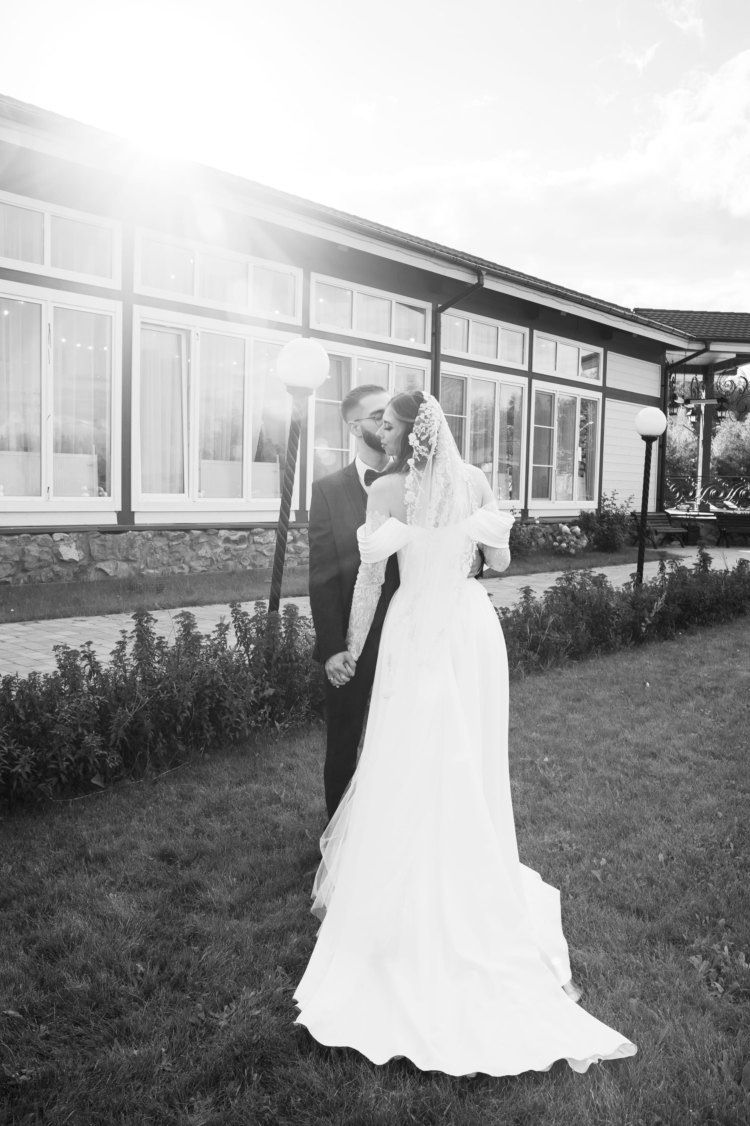 Ангелина и Илья, кадр 19 из 59